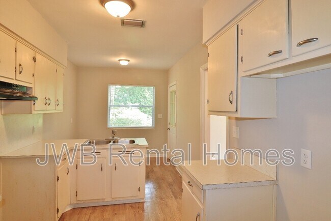 6474 Fordham Cir E in Jacksonville, FL - Building Photo - Building Photo