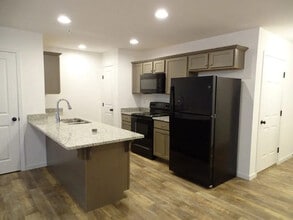 4 Maize Cir in Elizabethtown, PA - Building Photo - Building Photo