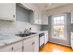 3920 Valley Ct in Winston-Salem, NC - Building Photo - Building Photo