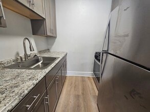 4753 N Monticello Ave in Chicago, IL - Building Photo - Building Photo