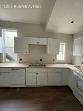 1203 Hunter Ave in Columbus, OH - Building Photo - Building Photo