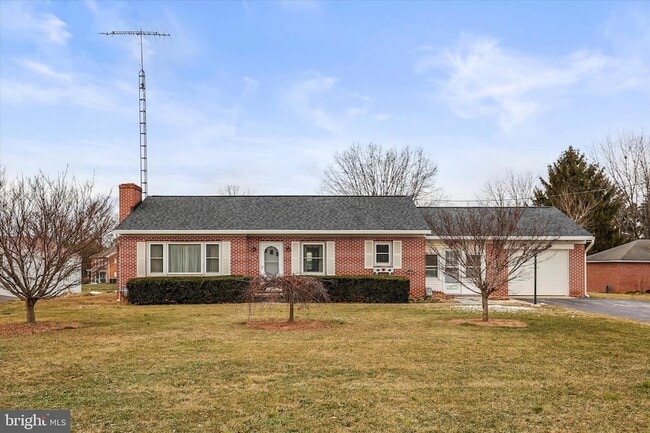 property at 1055 S Main St