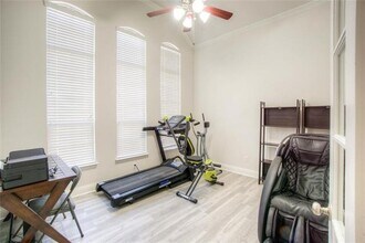1018 Olivia Dr in Lewisville, TX - Building Photo - Building Photo