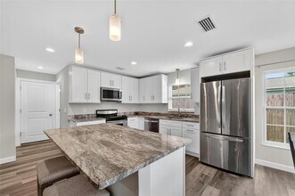 1472 Byram Dr in Clearwater, FL - Building Photo - Building Photo