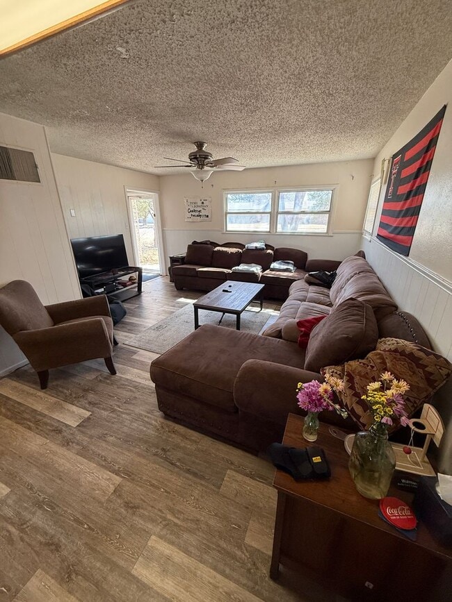 5432 32nd St in Lubbock, TX - Building Photo - Building Photo