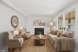 5736 8th Rd N in Arlington, VA - Building Photo - Building Photo