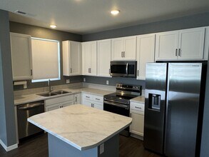 610 Apache Trl in Ault, CO - Building Photo - Building Photo