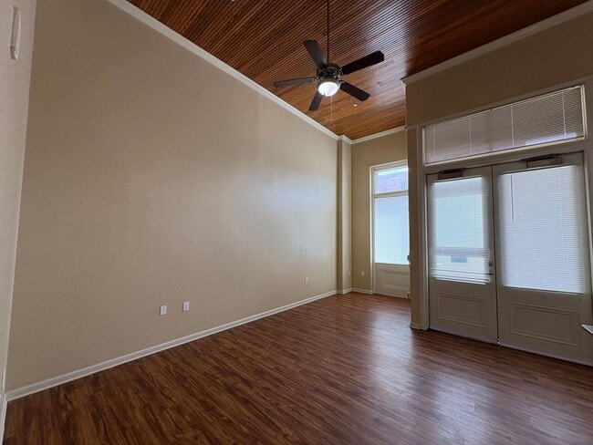 452 Poplar St in Macon, GA - Building Photo - Building Photo