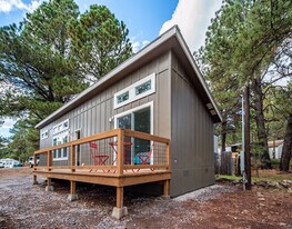 2578 Tovar Trail in Flagstaff, AZ - Building Photo