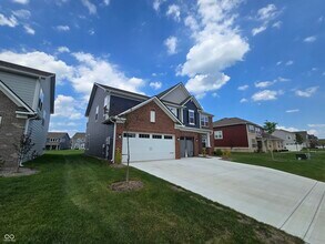 5128 Summerton St in McCordsville, IN - Building Photo - Building Photo