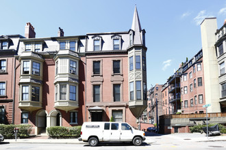 304 Berkeley St in Boston, MA - Building Photo - Building Photo