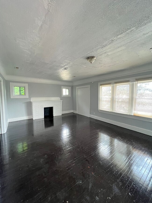 3444 Bedford St in Detroit, MI - Building Photo - Building Photo