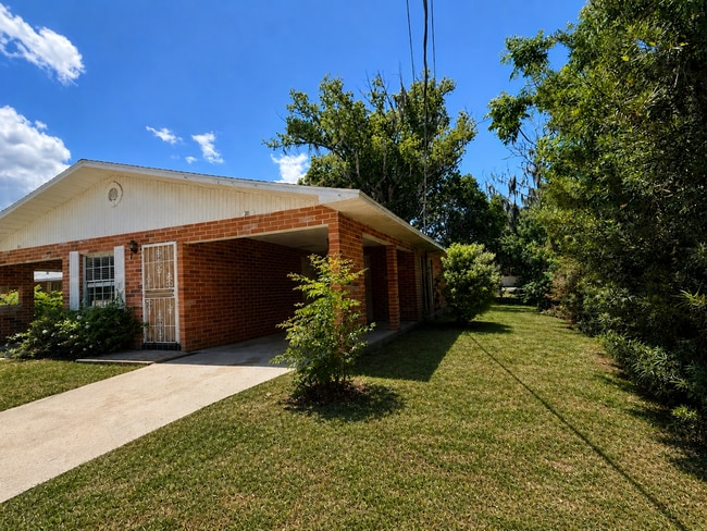 property at 301 S 11th St
