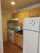 43-20 Union St-Unit -6C in Queens, NY - Building Photo - Building Photo