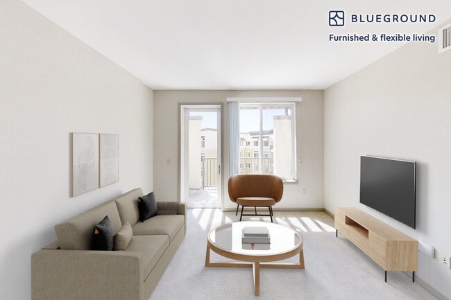 5200 Iron Horse Pkwy