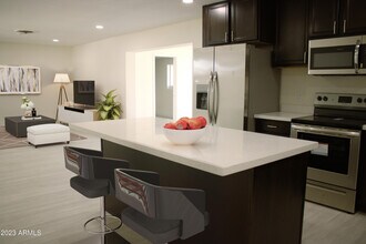 3208 W Bloomfield Rd in Phoenix, AZ - Building Photo - Building Photo