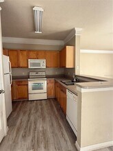 8848 Villa View Cir in Orlando, FL - Building Photo - Building Photo