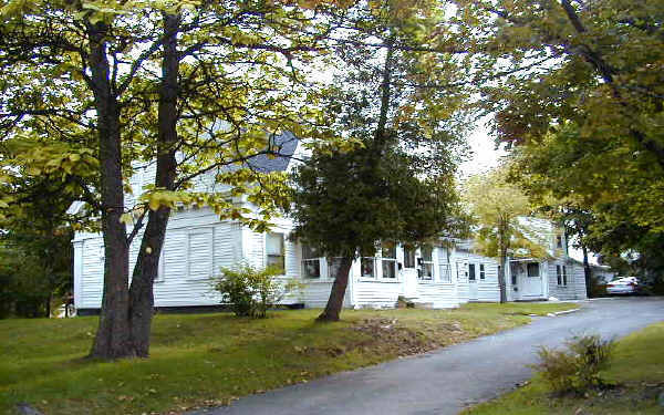 30 High School Ave in Quincy, MA - Foto de edificio - Building Photo