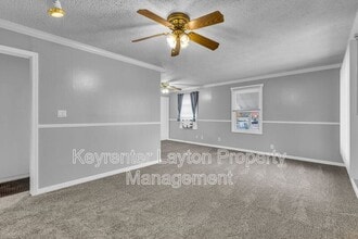 12 S Lakeview Dr in Clearfield, UT - Building Photo - Building Photo