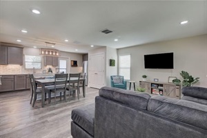 1482 Eastview Dr in Canyon Lake, TX - Building Photo - Building Photo