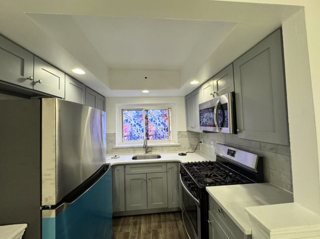 property at 1454 Stadium Ave