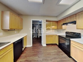 356 Sunbeam Ln in Greenwood, IN - Building Photo - Building Photo