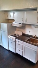 5527 Howe St in Pittsburgh, PA - Building Photo - Building Photo