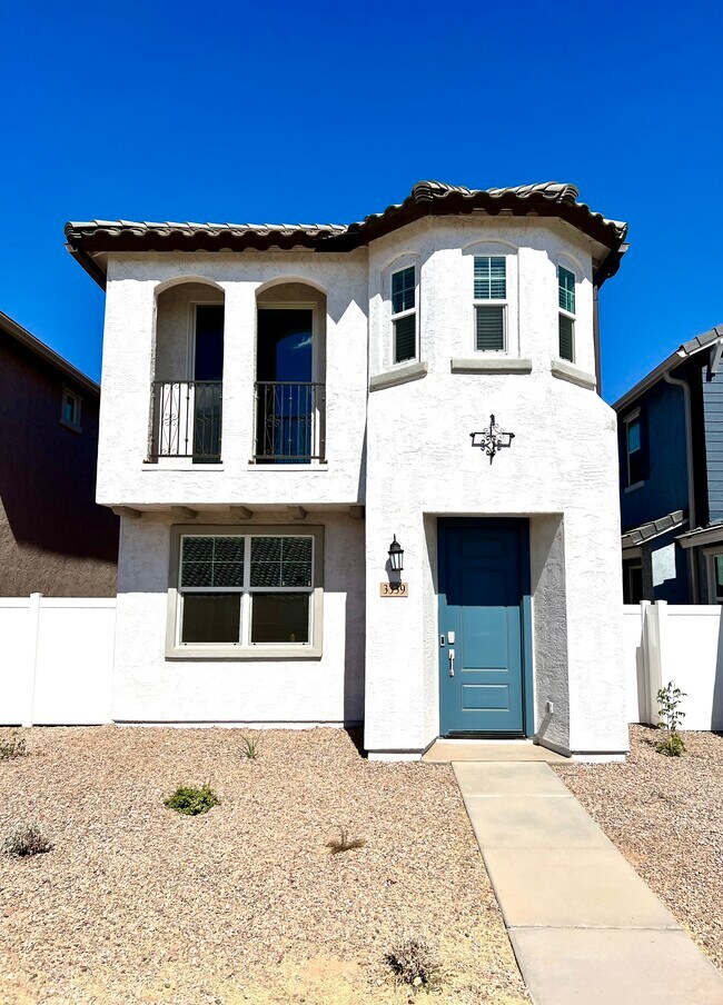 property at 3339 S Lily