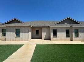 2614 136th St in Lubbock, TX - Building Photo