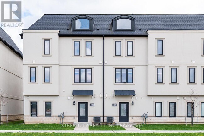 381-381 Callaway Rd in London, ON - Building Photo - Building Photo
