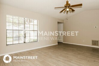 916 N Dean Cir in Deltona, FL - Building Photo - Building Photo