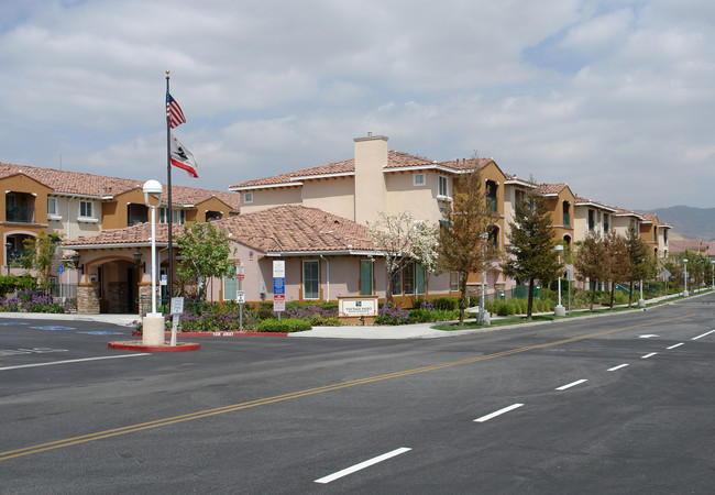 Vintage Paseo Senior Apartments in Simi Valley, CA - Building Photo - Building Photo