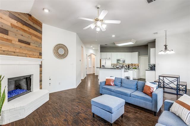 11146 Clearstream Ln in Frisco, TX - Building Photo