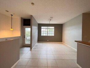 117 Lighthouse Cir in Tequesta, FL - Building Photo - Building Photo