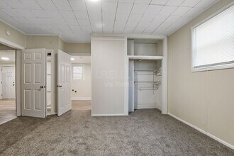 2104 W Burnett Ave in Louisville, KY - Building Photo - Building Photo