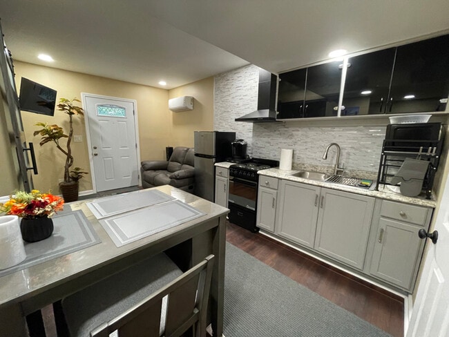 115 Ivy log Pl in Austell, GA - Foto de edificio - Building Photo