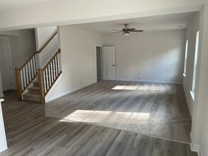 1683 Burtonwood Dr in Moore, SC - Building Photo - Building Photo