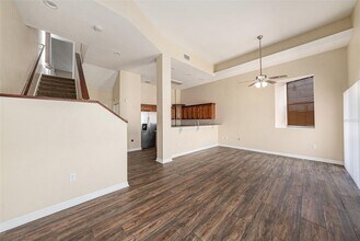 9519 Citrus Glen Pl in Tampa, FL - Building Photo - Building Photo