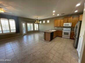 42550 W Candyland Pl in Maricopa, AZ - Building Photo - Building Photo