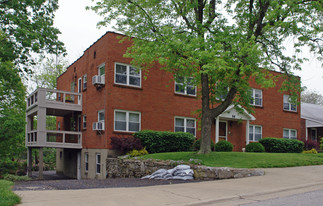 66 Burdsall Ave Apartamentos