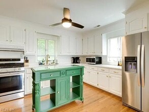 5198 Weaver Ln in Gloucester, VA - Building Photo - Building Photo