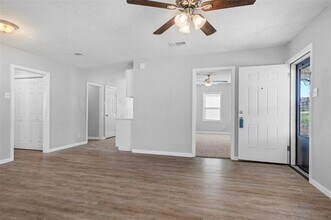 2118 Lee Ave in Fort Worth, TX - Building Photo - Building Photo