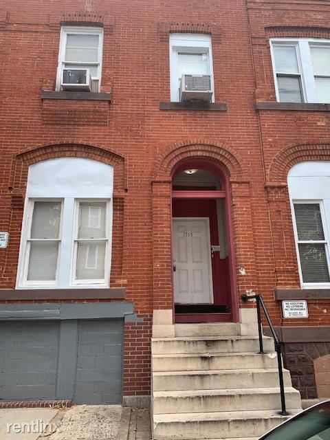 1715 Guilford Ave in Baltimore, MD - Foto de edificio