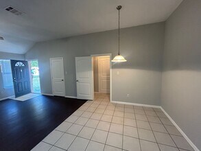 108-110 Prosperity Trail in McGregor, TX - Building Photo - Building Photo