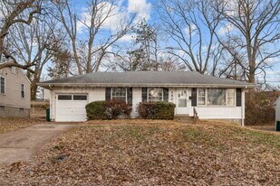 1509 Fathom Dr in St. Louis, MO - Building Photo