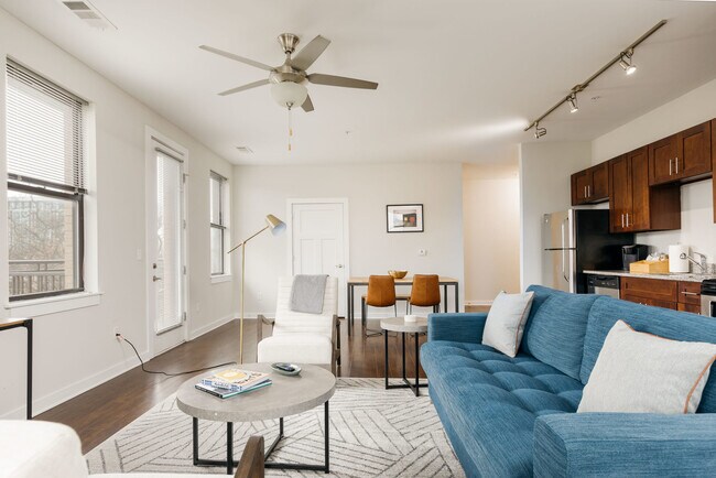 1016 18th Ave S in Nashville, TN - Building Photo - Building Photo