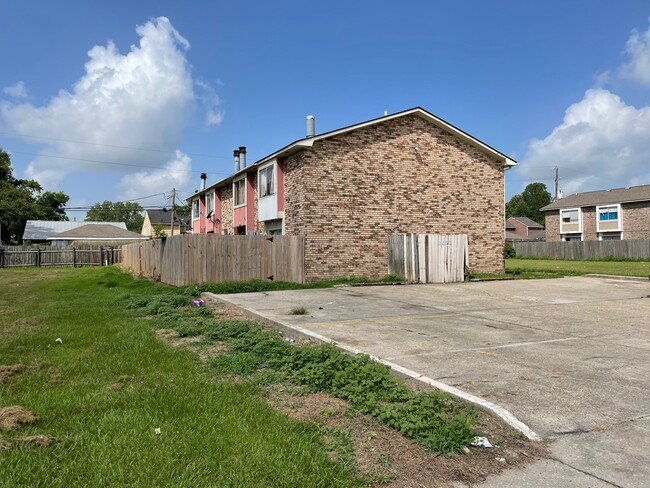 2038 Jasper Ave in Baton Rouge, LA - Building Photo - Building Photo