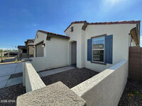 5074 N 79th Ln in Glendale, AZ - Foto de edificio - Building Photo