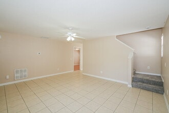 5133 Anclote River St in Wesley Chapel, FL - Building Photo - Building Photo