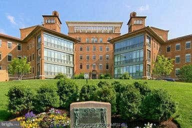 property at 2425 L St NW